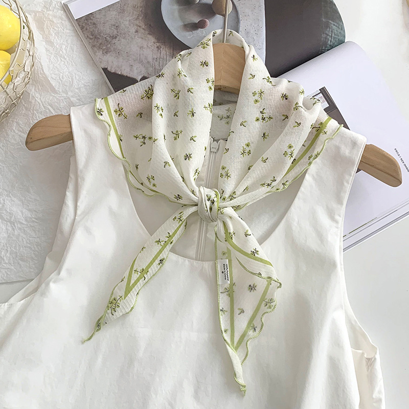 Lightweight Artistic Small Flo - đánh giá và giá Travel Accessories Neck