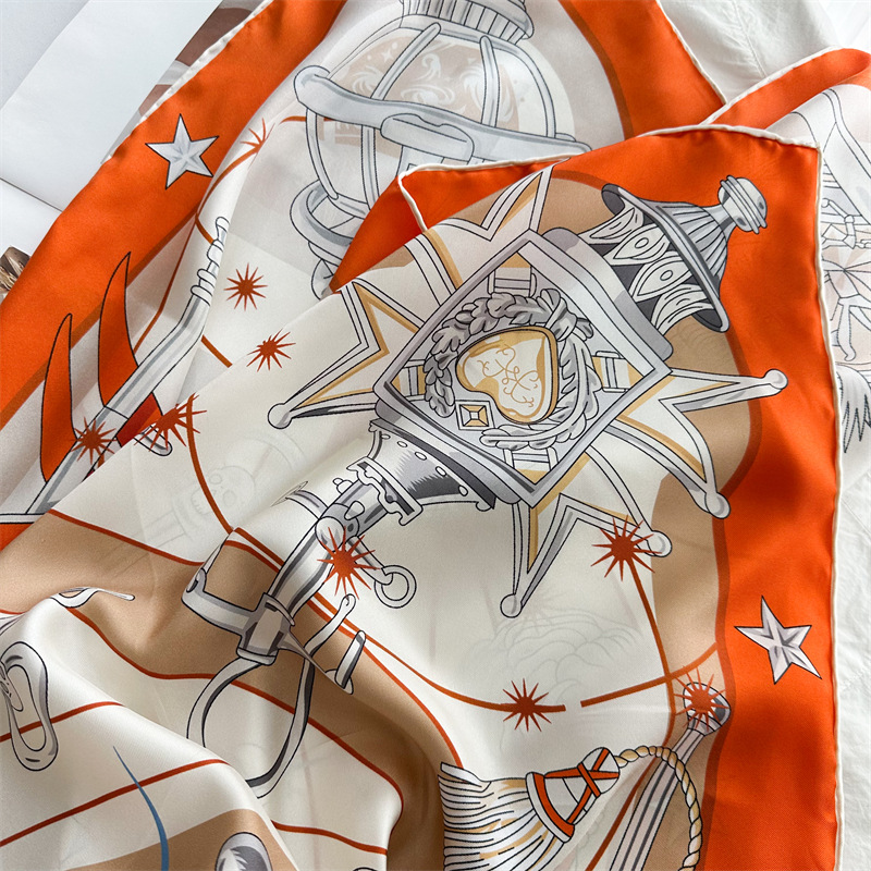 Luxury Brand Scarf Large Silk  - đánh giá và giá Travel Accessories Neck